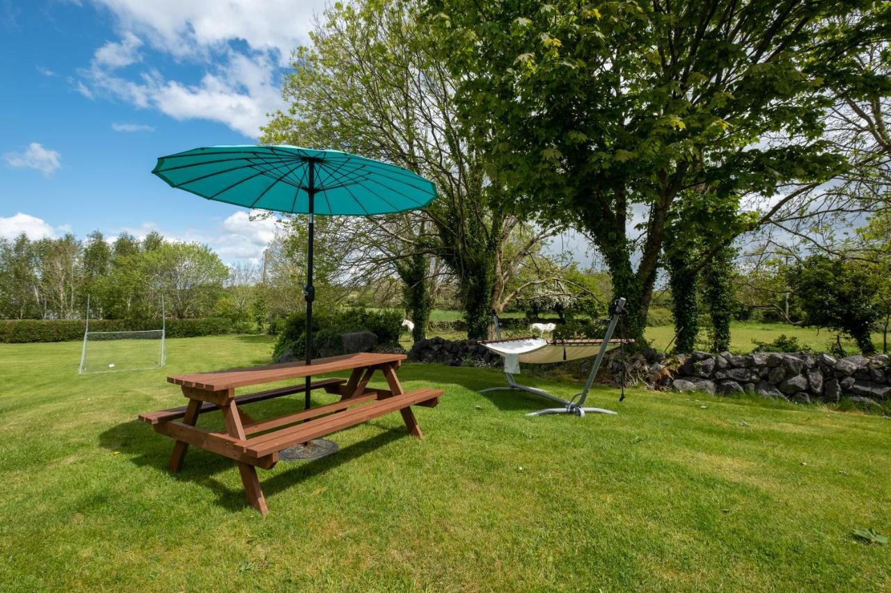 Luxury Apartment, Bed And Breakfast Galway Exterior foto